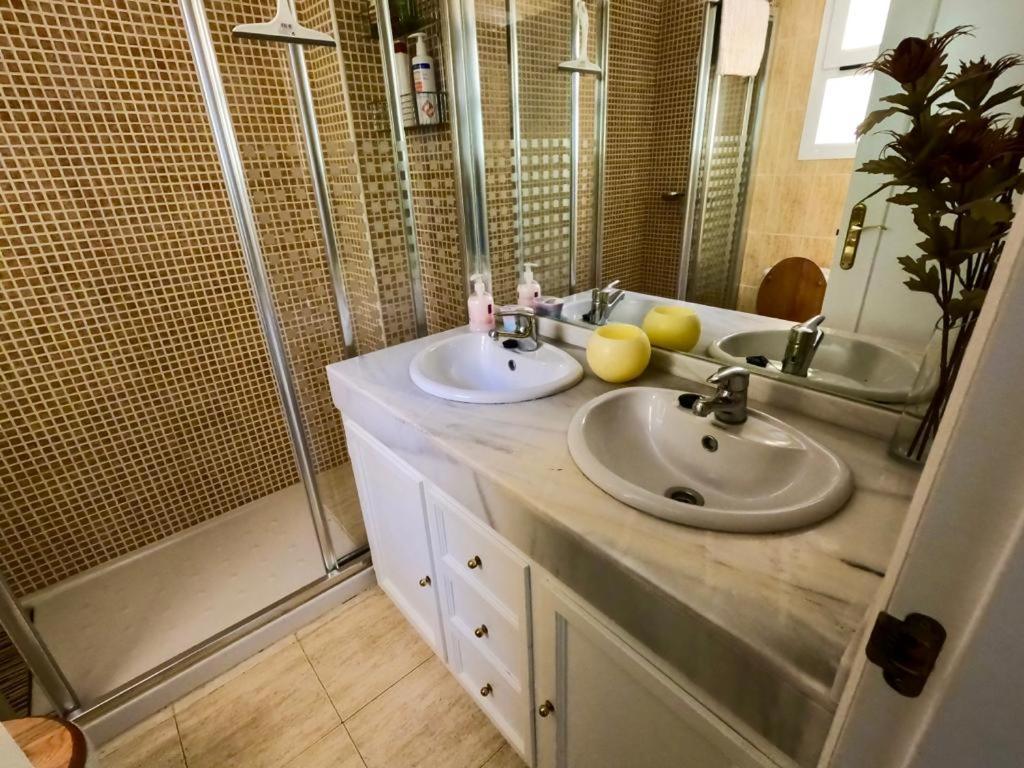 Comfy Apartment In The Heart Of The Costa Del Sol Sitio de Calahonda Eksteriør billede